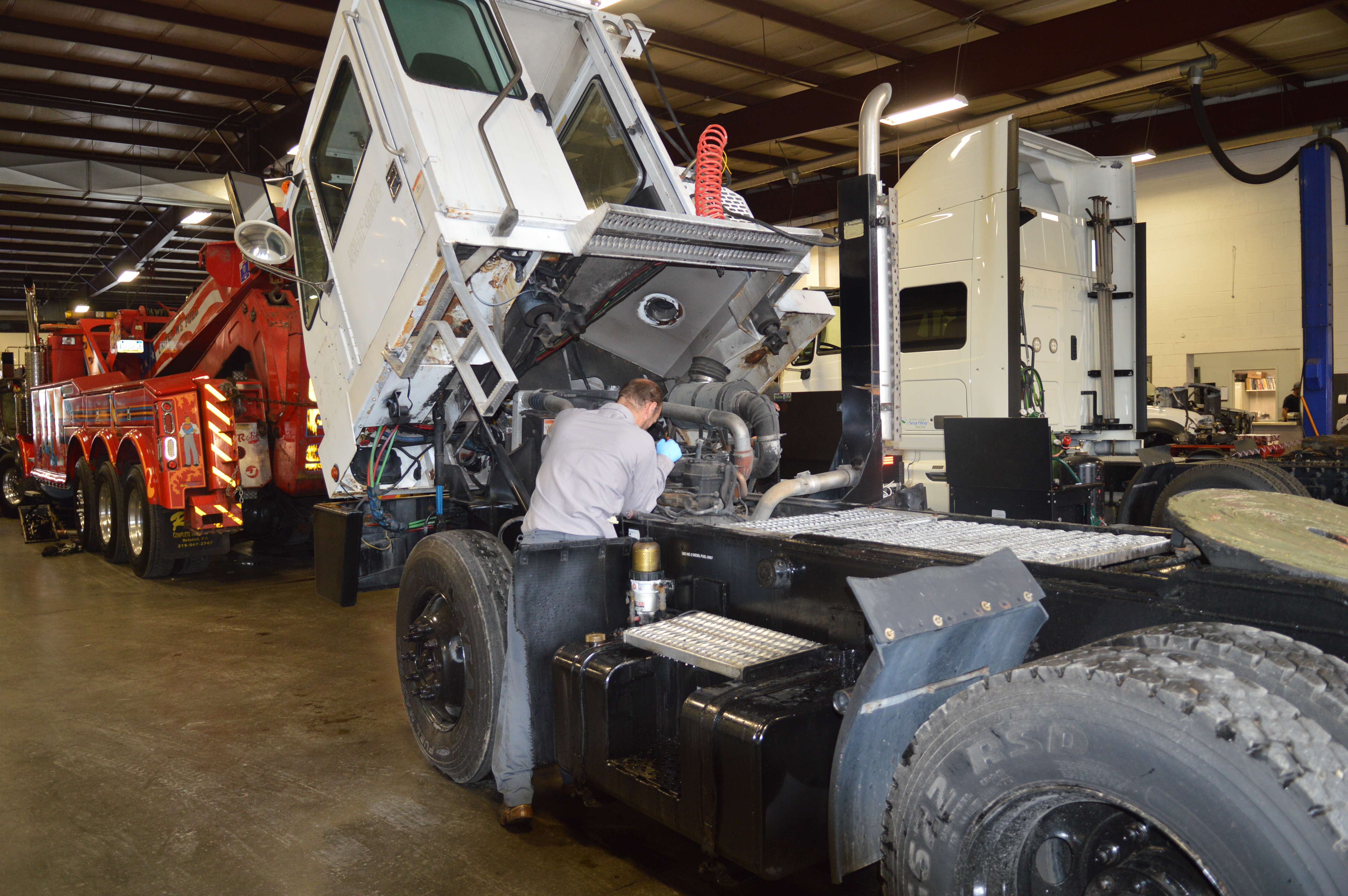 Capacity Trucks Robs Auto